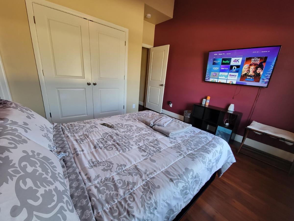Modern, Private, Smart 4 Bedroom Condo In Desirable Location In Mcallen With Pool! Luaran gambar