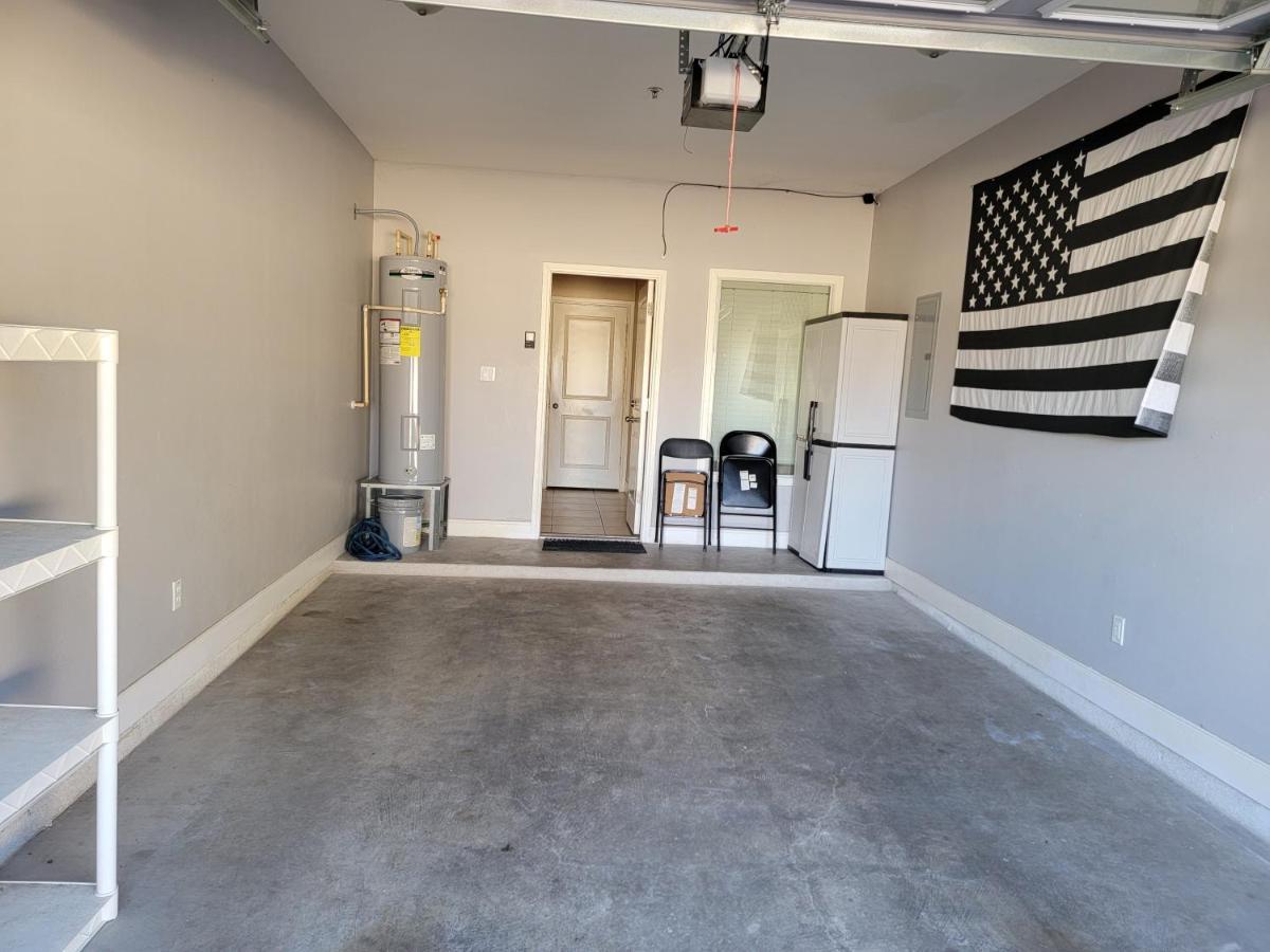 Modern, Private, Smart 4 Bedroom Condo In Desirable Location In Mcallen With Pool! Luaran gambar